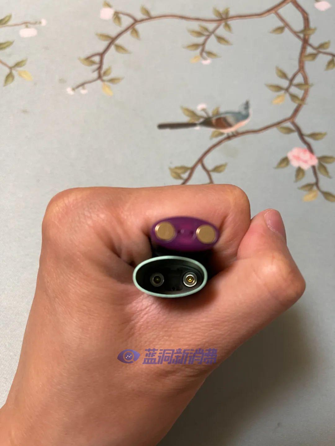 悦刻新品幻影开箱测评单杆售价268元3颗烟弹99元